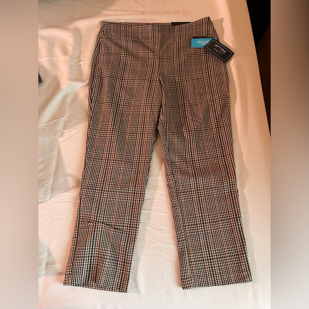 Ankle pants